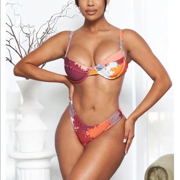 Swim suit bundle - Picture 3 of 4